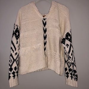 Patterned Hooded Sweater